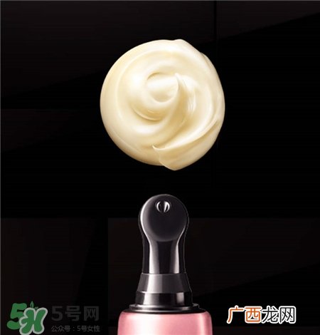 flowfushi眼霜好用吗?flowfushi眼霜怎么样?