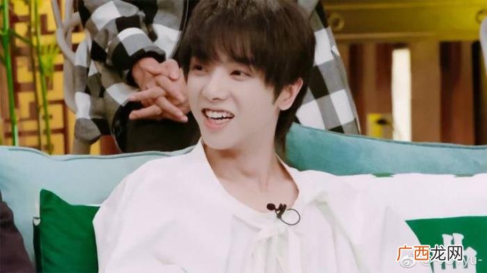 林夕华晨宇，林夕为何能秒懂九零后火星少年华晨宇