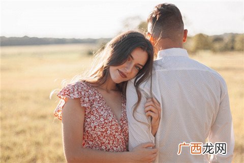 怎么给女朋友安全感？让女朋友有安全感的瞬间！