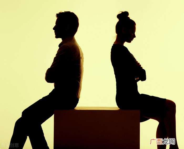 男女分手后会有怎样的心理变化 男生分手后的心理变化阶段