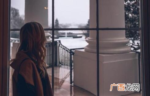 女朋友非要买房才结婚怎么办？如何说服她