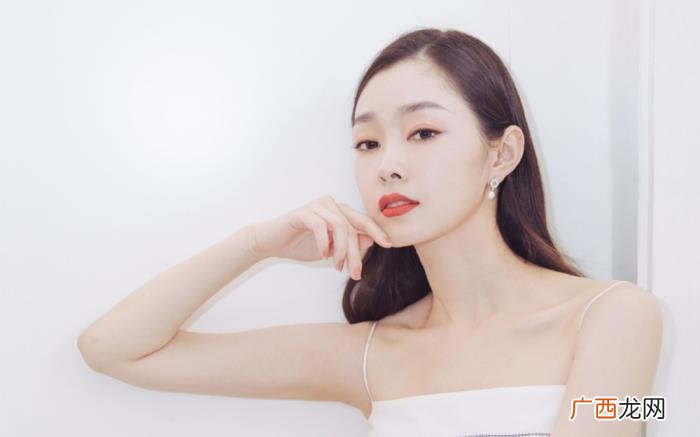 宋轶婚纱照,优雅美人明星宋轶梦幻个人婚纱照写真壁纸