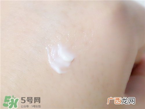 cpb金致乳霜怎么用？cpb金致乳霜使用方法