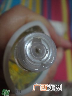 cpb保湿露滋润还是清爽？cpb保湿露滋润和清爽型区别