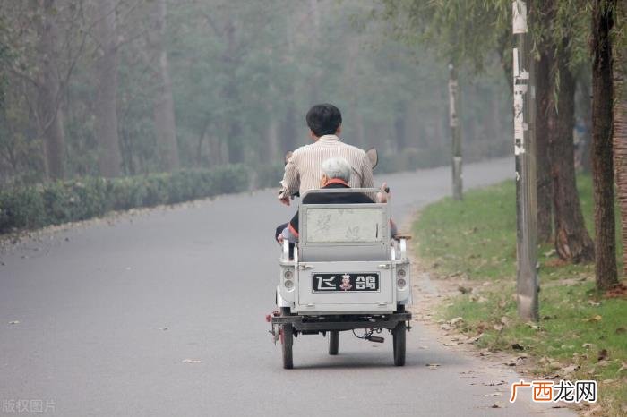 我的圣诞节过成了圣诞劫 圣诞节结婚怎么样