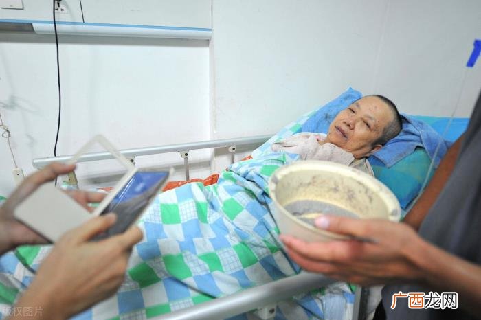 我的圣诞节过成了圣诞劫 圣诞节结婚怎么样