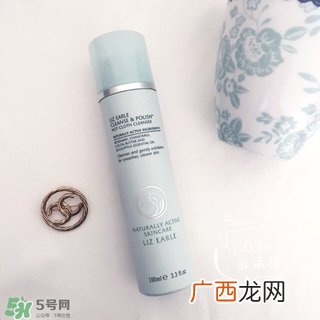 liz earle洁面乳怎么用?liz earle洁面乳使用方法