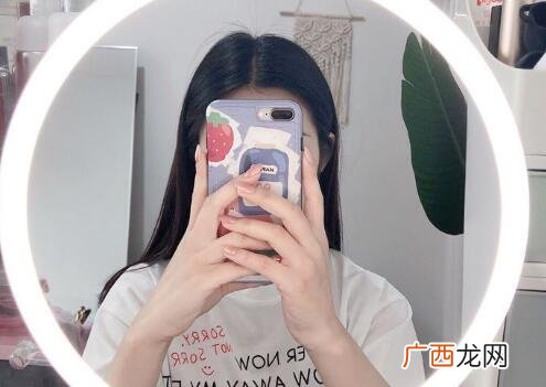 2022情人节礼物送女友什么合适？礼物清单推荐