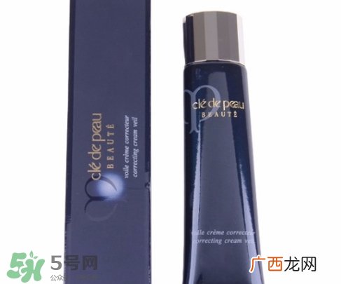 cpb适合干性肌肤吗？cpb适合油皮吗？