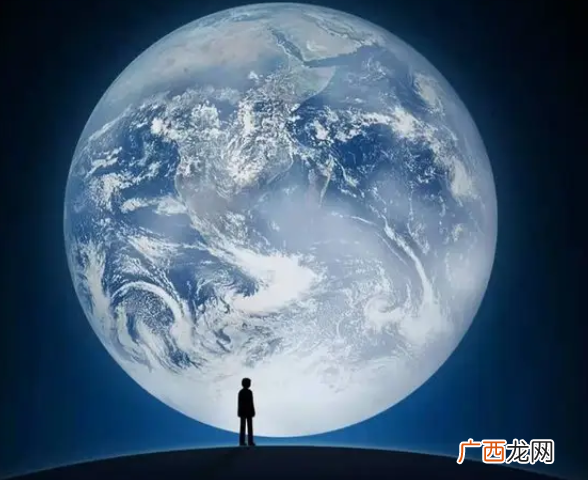 微信同步查看老婆聊天，怎么黑进对方手机看微信聊天记录