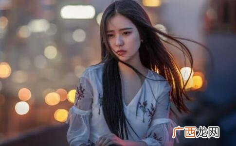 跟不成熟的女生谈恋爱有多累？遇到不成熟女生怎么办