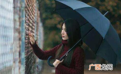 两个人缘分已尽的表现,再怎么坚持也没意义