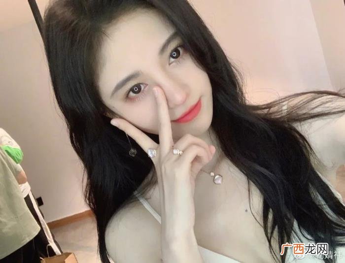 鞠婧祎壁纸，壁纸丨四千年一遇的国产美少女鞠婧祎