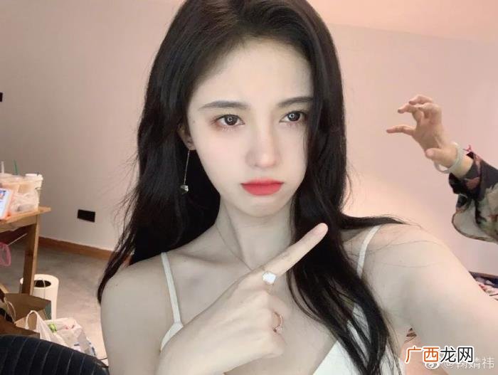鞠婧祎壁纸，壁纸丨四千年一遇的国产美少女鞠婧祎