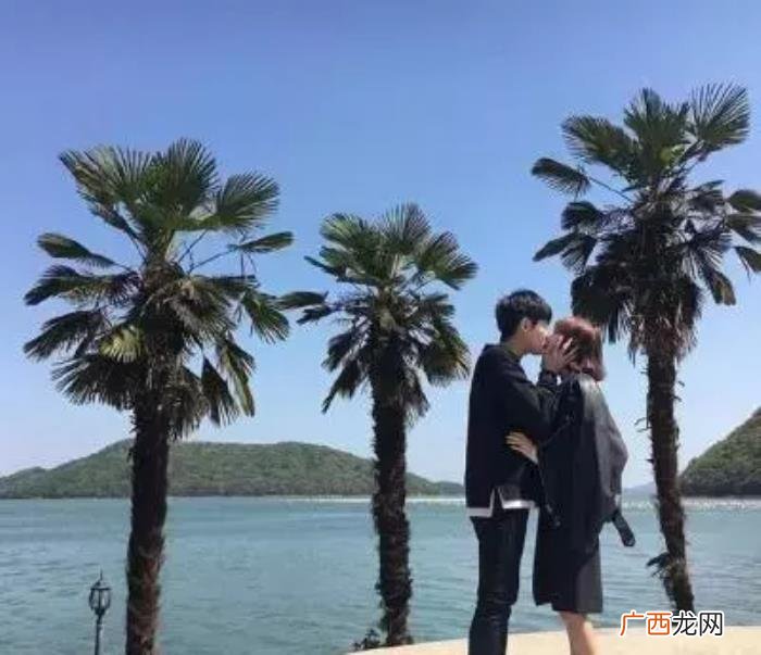 给女朋友空间留言浪漫短句，给女朋友留言的暖心句子