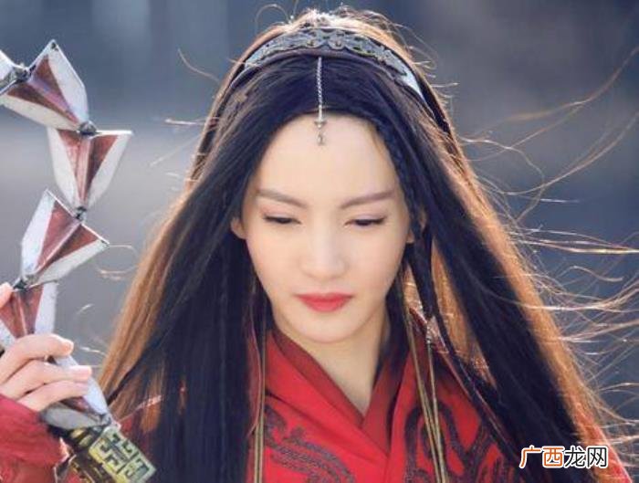 吴倩赵丽颖，赵丽颖热巴吴倩陈钰琪金晨鞠婧祎谁更迷人