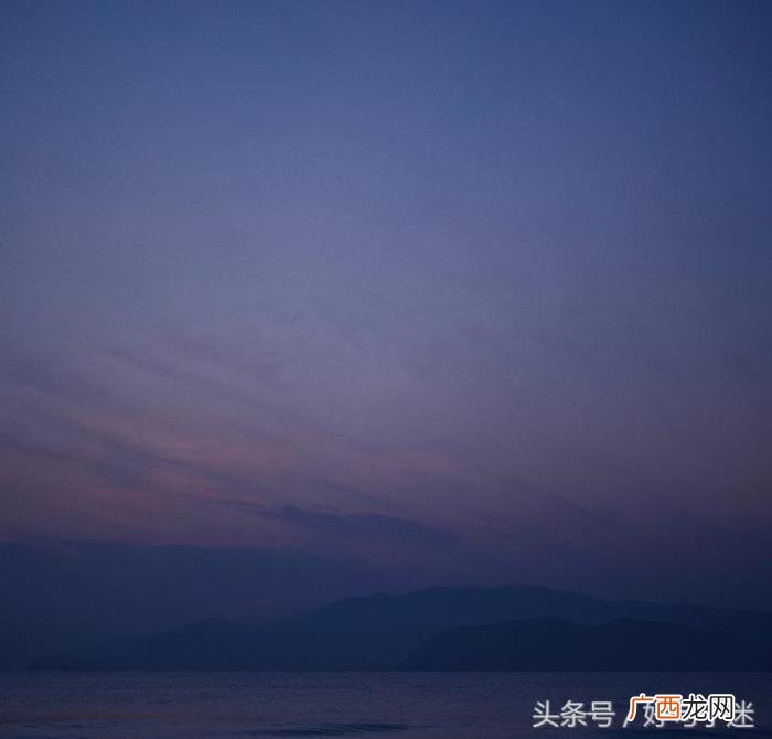 致自己一个人委屈到哭的伤感句子 委屈到哭的句子