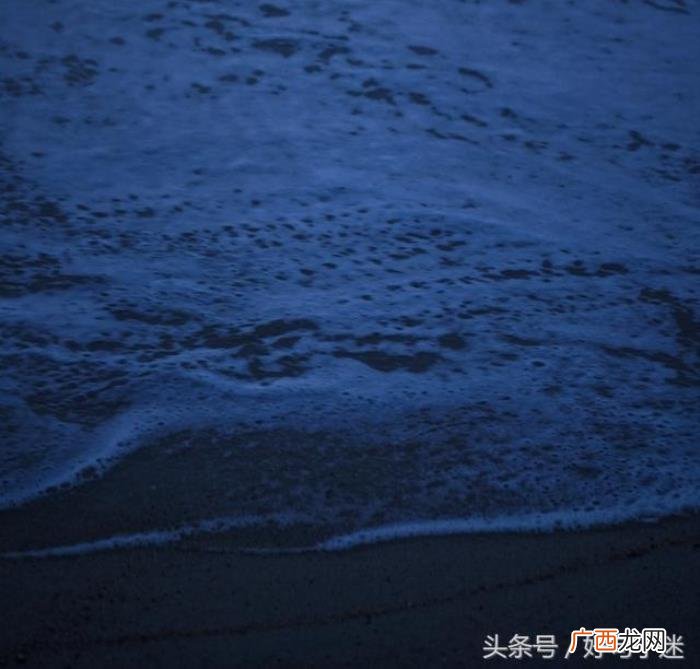 致自己一个人委屈到哭的伤感句子 委屈到哭的句子