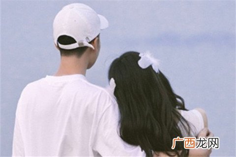 男人婚后上交工资正确吗？你会不会上交工资卡