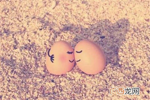 夫妻俩怎么相处才能让感情越来越好?