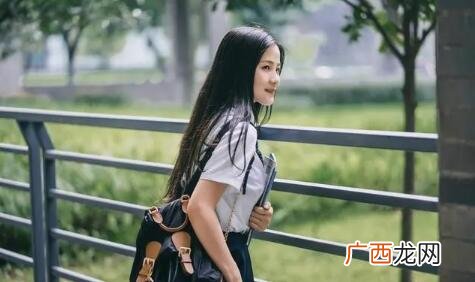 跟女朋友吵架怎么和好如初？ 先哄好她开心