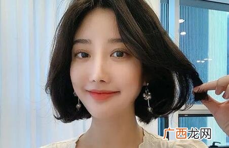 怎么试探女朋友有没有出轨？选择适合的方式