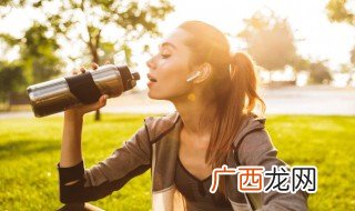 纯钛水杯喝水有什么作用 盘点纯钛水杯的好处