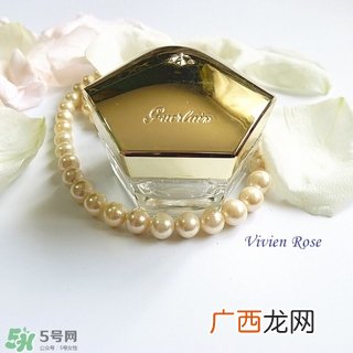 娇兰帝皇蜂姿眼霜怎么用？娇兰帝皇蜂姿眼霜使用方法