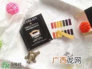 娇兰帝皇蜂姿眼霜怎么用？娇兰帝皇蜂姿眼霜使用方法