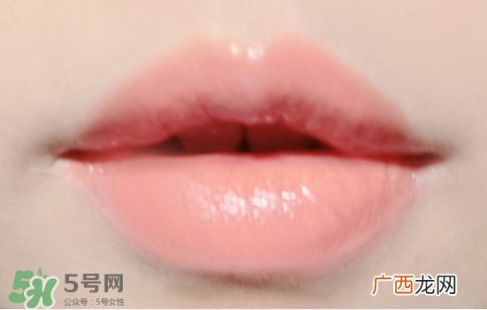 粉色桃花妆画法步骤 桃花妆画法步骤