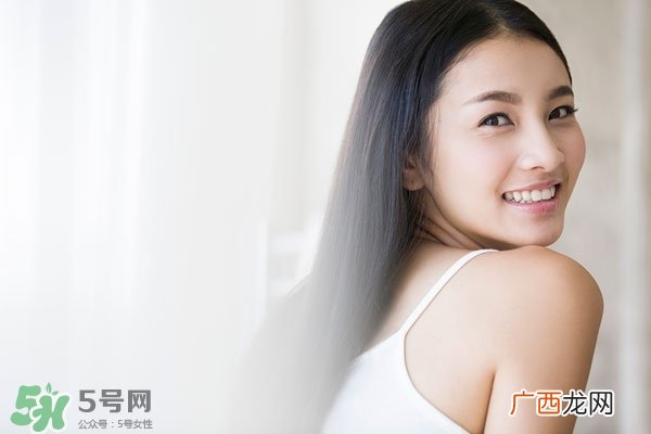 保湿面膜敷完要洗脸吗?保湿面膜需不需要洗?