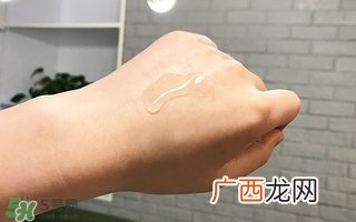 欧莱雅玻尿酸嘭嘭水怎么用?欧莱雅玻尿酸导入膨润精华用法
