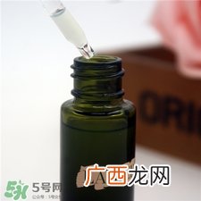 lamer海蓝之谜眼部精华露好用吗?海蓝之谜眼部精华露怎么样?