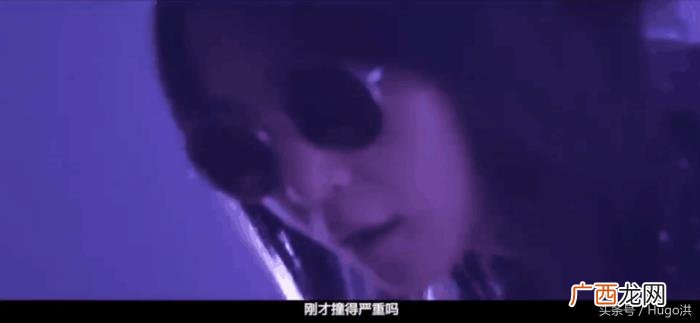 周笔畅鼻子，周笔畅彩排撞到了鼻子竟被亲妈爆料是假的