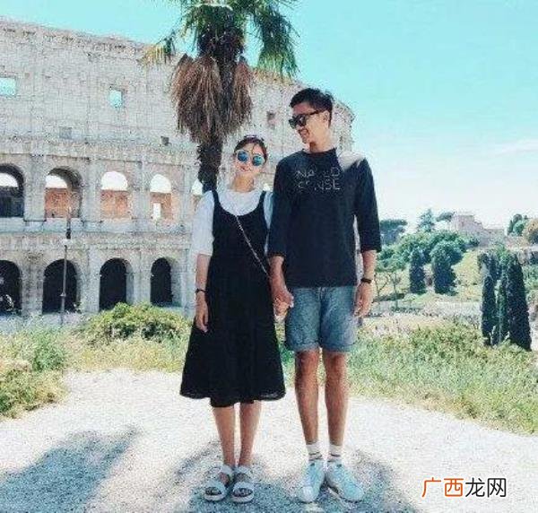 爱情词语最感人四字，关于爱情感人的说说句子