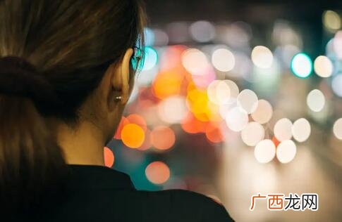 回避型依恋人格的女孩是不是不够爱？
