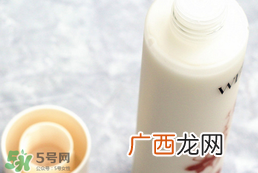蔚蓝之美五谷精华水怎么样?蔚蓝之美五谷精华水好用吗?