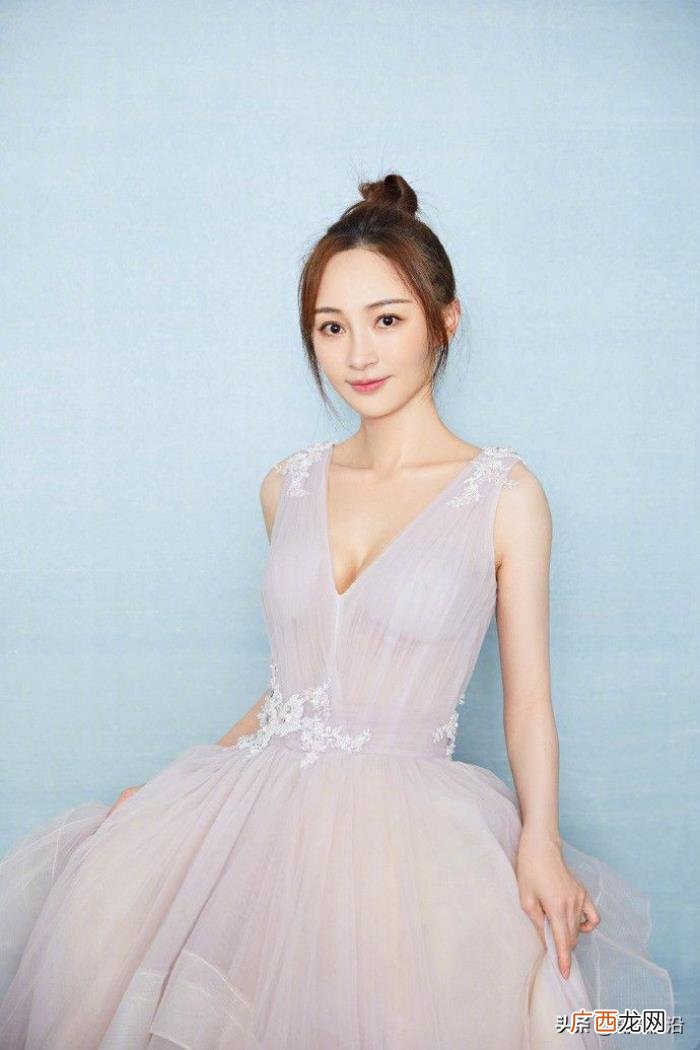 白百何过气，过气艺人姚笛穿白百何16年旧裙走红毯