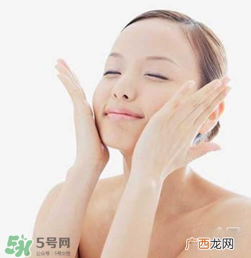 精华乳是乳液吗？精华乳和乳液的区别