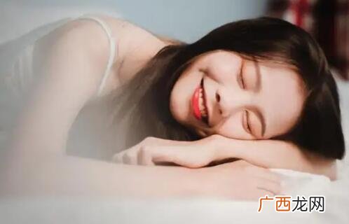 男女互道晚安暧昧吗？怎么知道女生的心思
