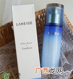 ahc水乳和兰芝水乳哪个好？ahc水乳和兰芝水乳哪个好用？