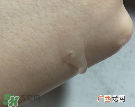 cnp舒缓保湿安瓶怎么样?cnp舒缓保湿安瓶好用吗?