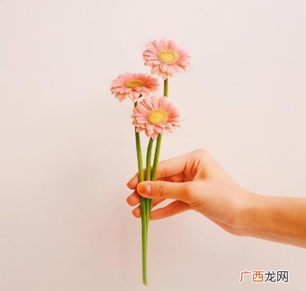 跟老公恩爱的句子，很甜很适合秀恩爱的句子