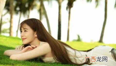 女人把你当备胎的表现，把你当备胎的女人会不会和你睡？