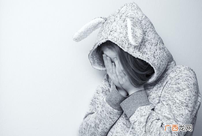 男人跟你暧昧就是喜欢你 男生对你暧昧是喜欢吗