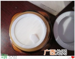 美康粉黛六胜肽回春膏怎么样？美康粉黛六胜肽回春膏有激素吗？