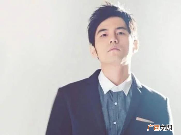 肖战的快手,肖战的第一条抖音vs周杰伦的第一条快手