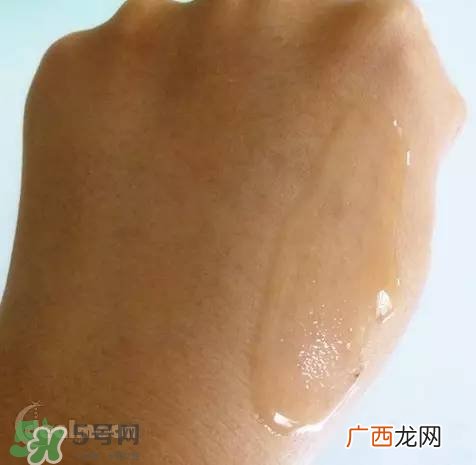 兰蔻大眼精华和雅诗兰黛小棕瓶哪个好？兰蔻大眼精华和小棕瓶对比