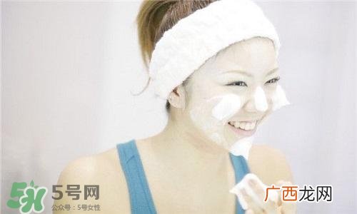 毛孔堵塞用什么洗面奶？毛孔堵塞用洗面奶注意事项