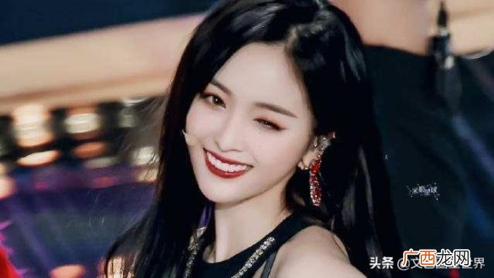 吴宣仪郑爽，吴宣仪粉向郑爽致歉后发千字长文卖惨